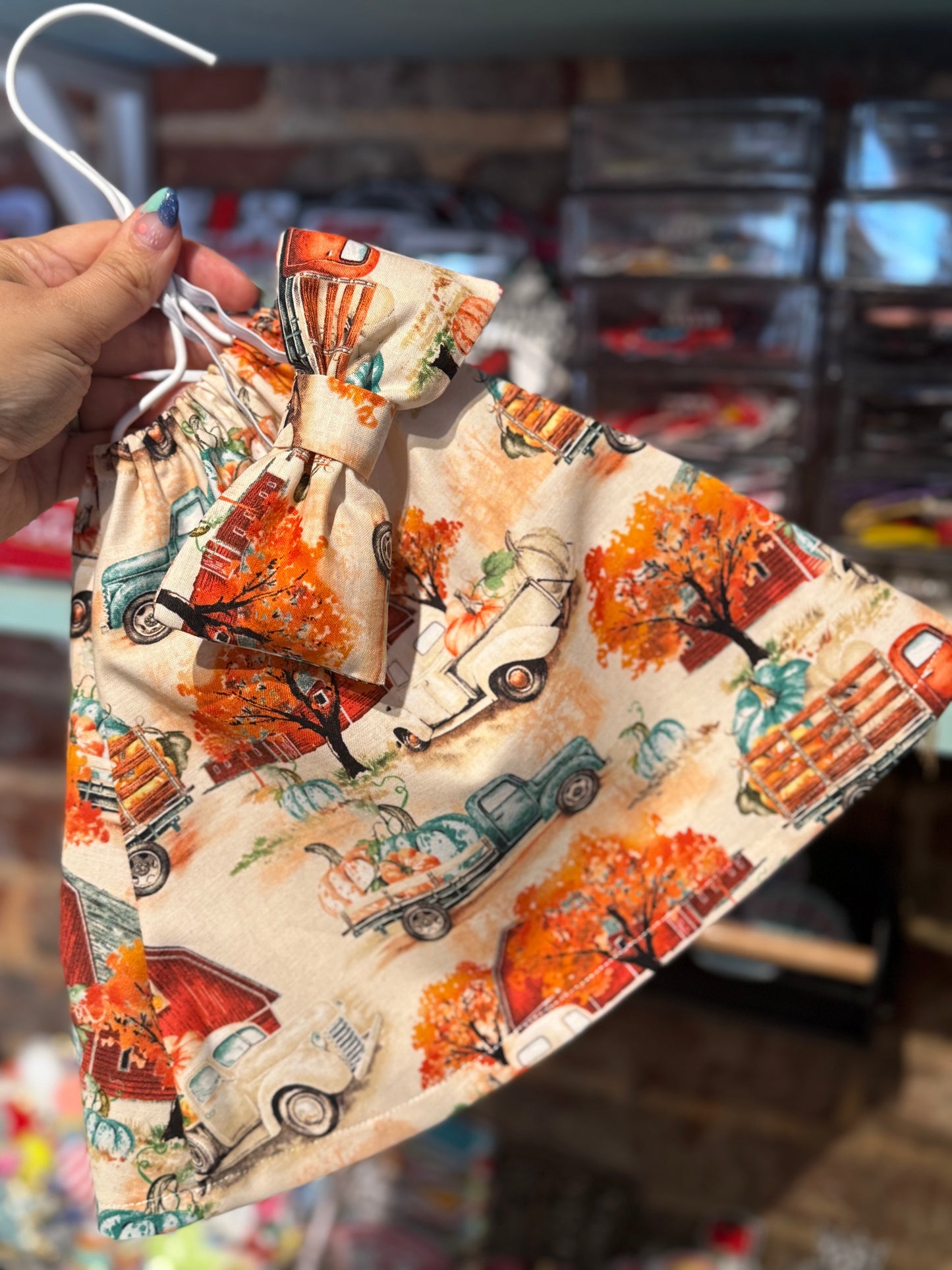 Porch Goose Outfit (GOOSE NOT INCLUDED)