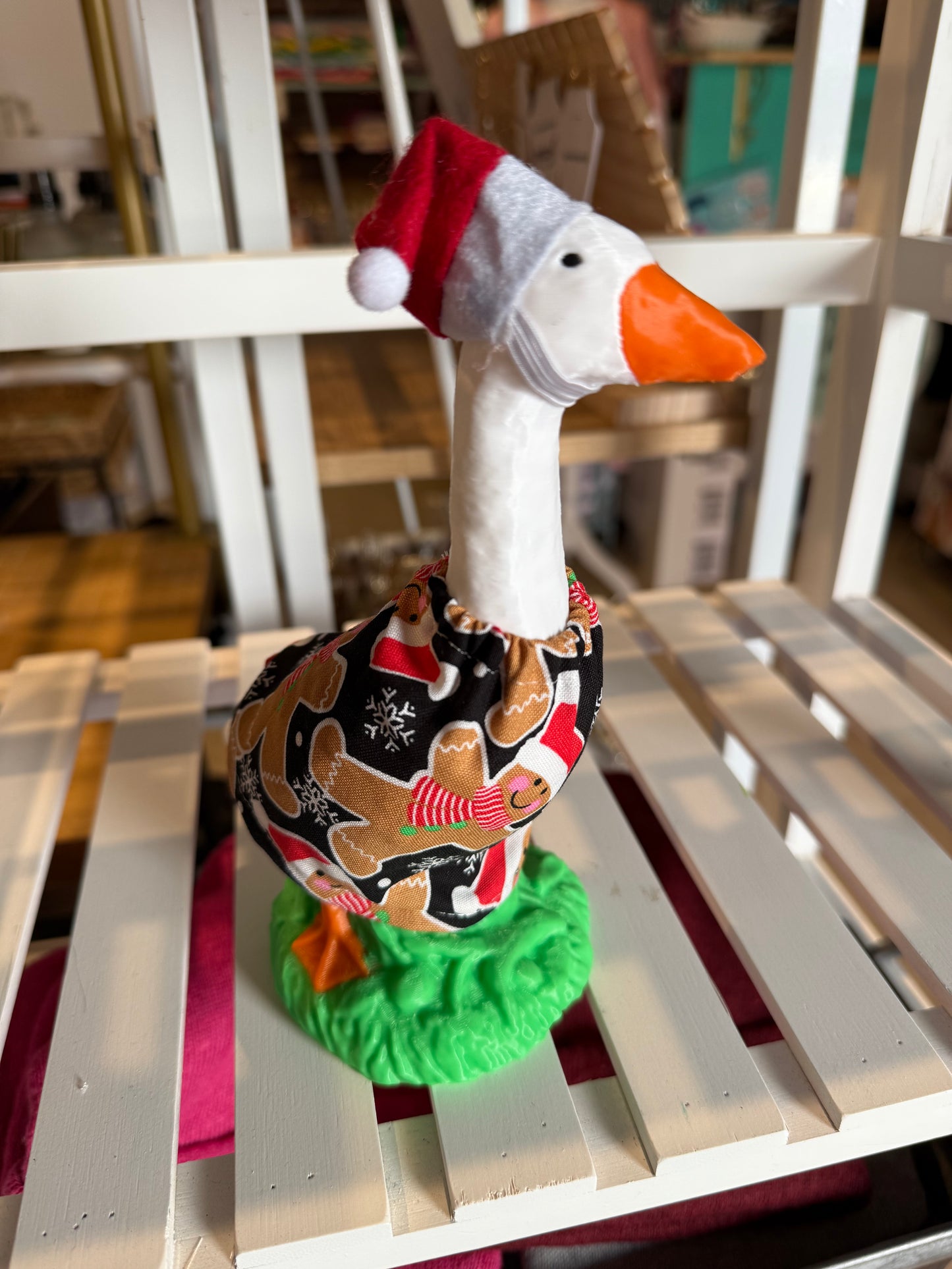 Desk Goose 7" - OUTFIT ONLY