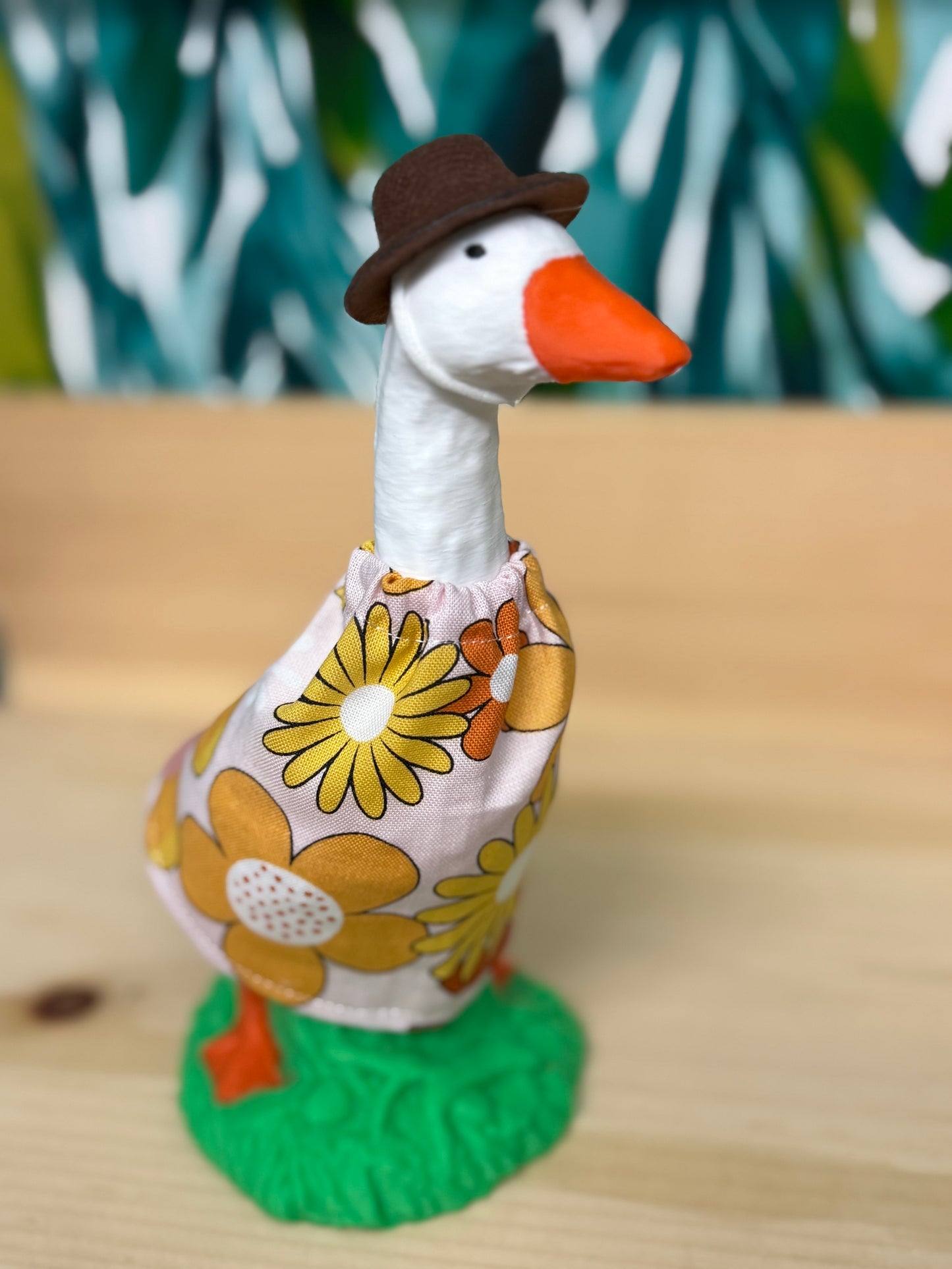 Desk Goose 7" - OUTFIT ONLY