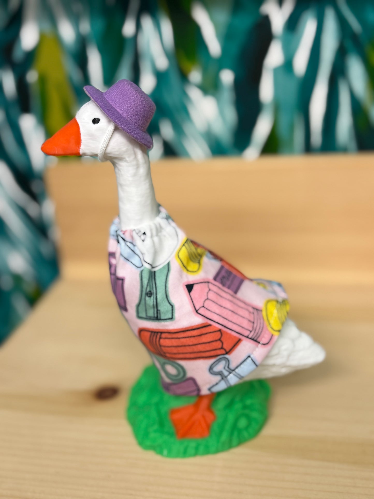 Desk Goose 7" - OUTFIT ONLY
