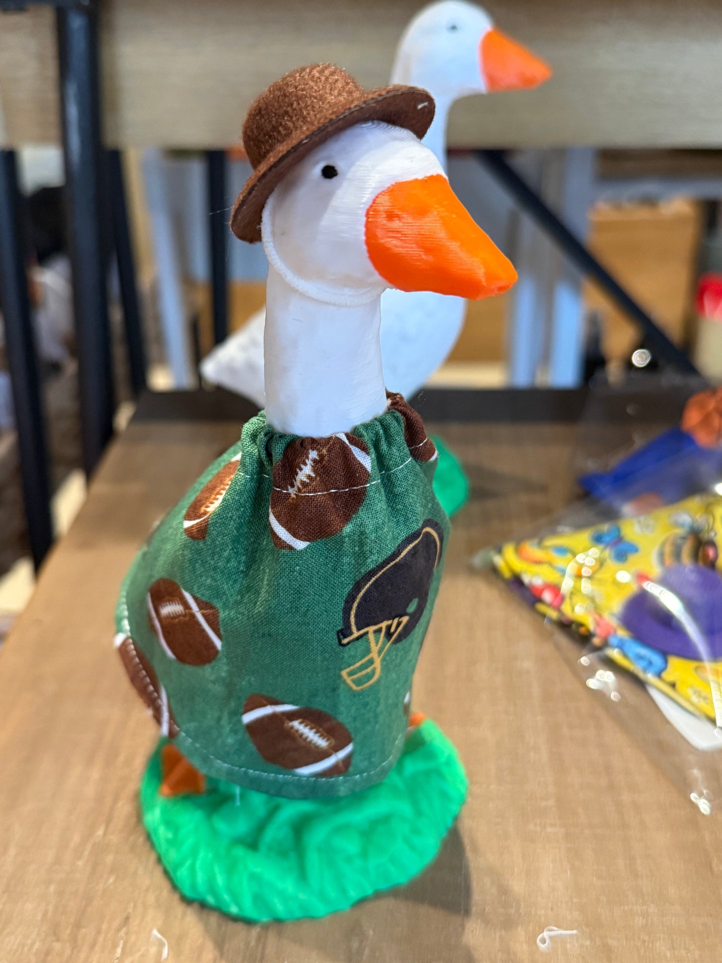 Desk Goose 7" - OUTFIT ONLY